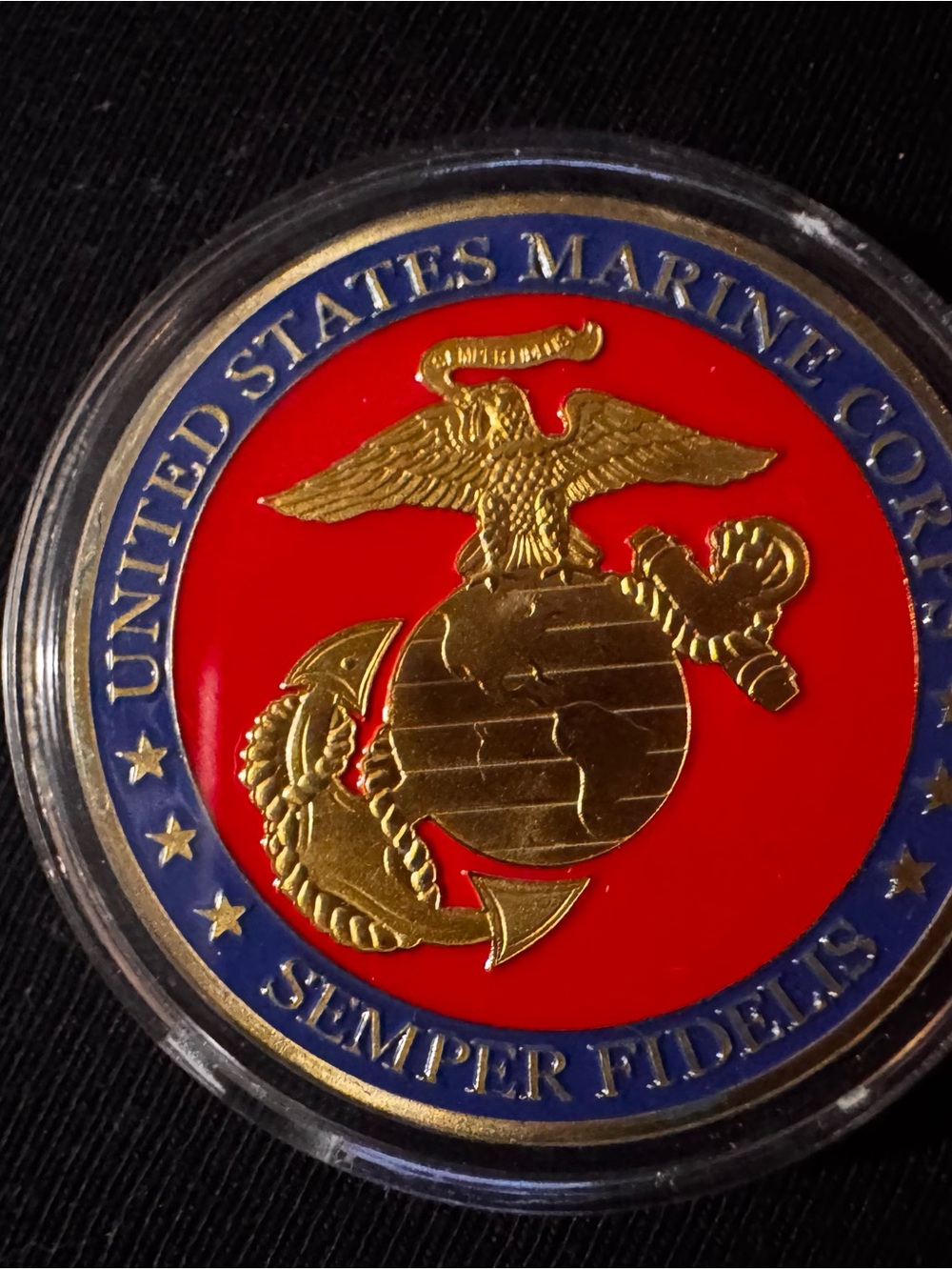 United States Marine Corps Semper Fidelis Coin - Red & Gold Emblem - Picture 4 of 7